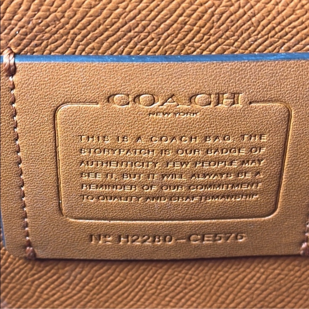 Coach Mollie Floral Tote Bag with Signature Style - Picture 14 of 14